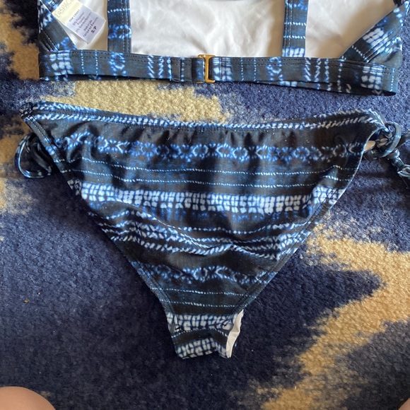 L space bikini set - Picture 5 of 5